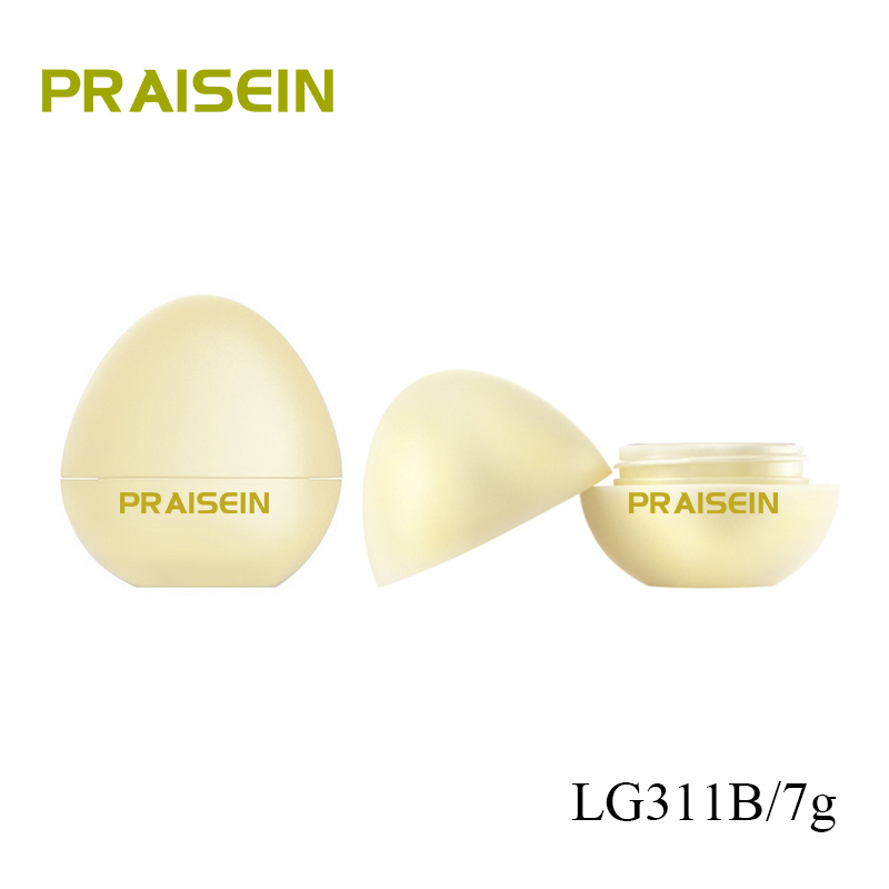 Unique Lovely Kids Lip Balm Ball Container 7g Triangle Plastic Lip Balm case for Lip Care Products