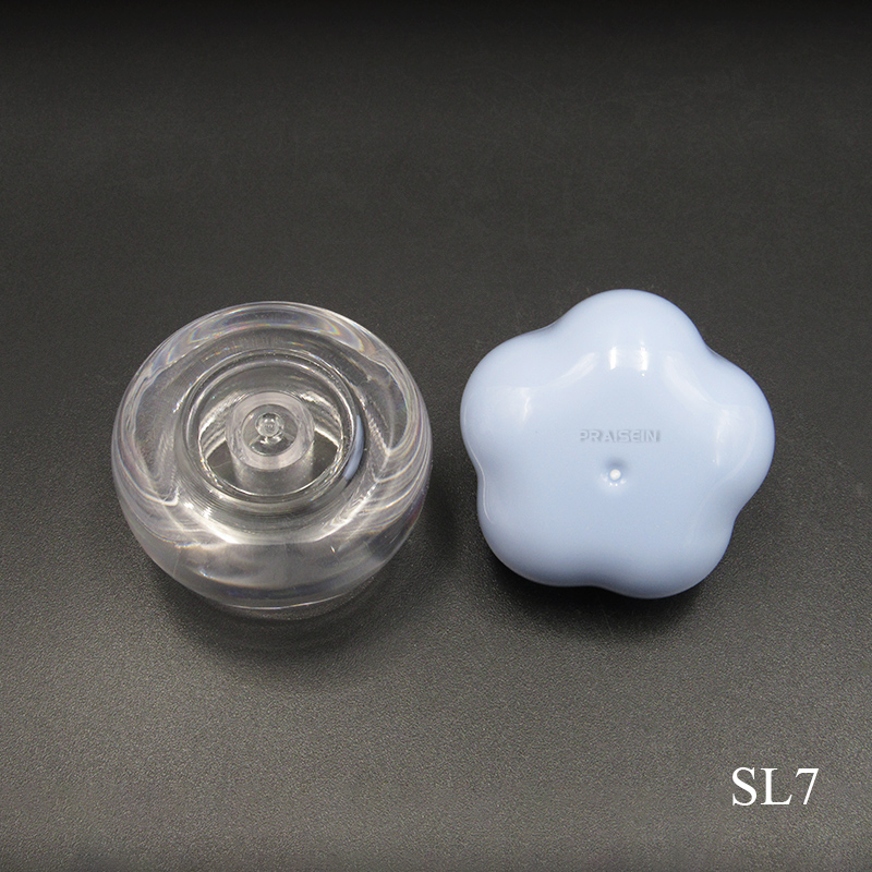 4-5g Transparent Lip Gloss Tube Custom Label Empty Round Plastic Lip Mud Tube with Brush