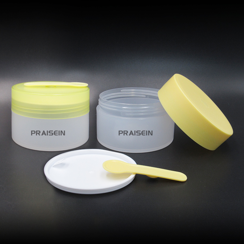 Skin care jars packaging custom label 100g 150g round PP plastic wide mouth cream container with magnetic adsorption scoop