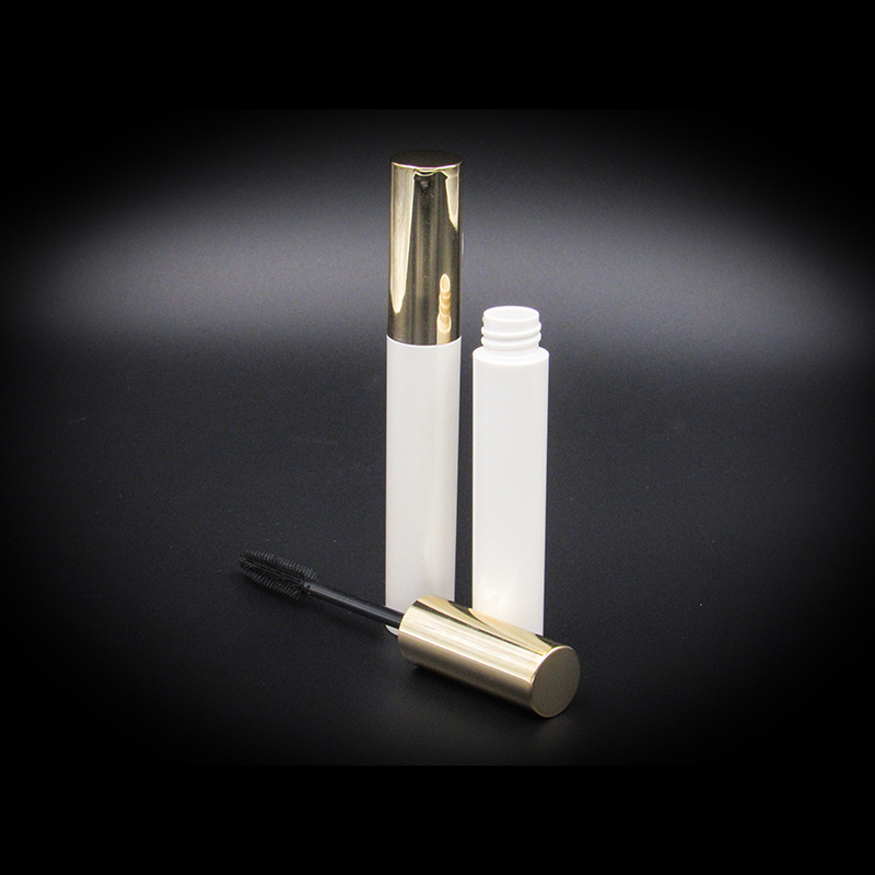 Wholesale cosmetic plastic packaging makeup empty mascara tube container with brush