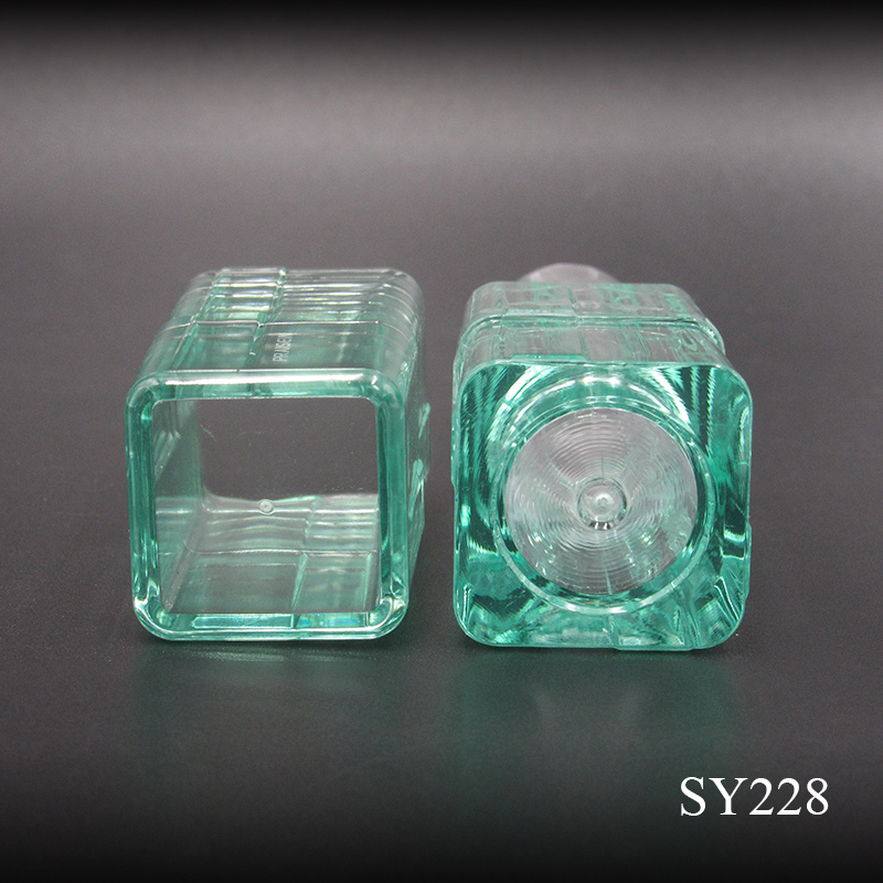 Custom logo 3.8g clear square refillable lipstick tube cosmetic packaging container green lip balm tube wholesale