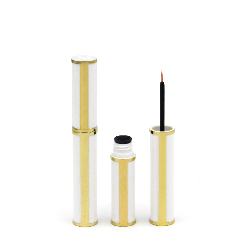 Custom empty lip gloss tube plastic cosmetic container round liquid eyeliner tube eyelash growth liquid bottle