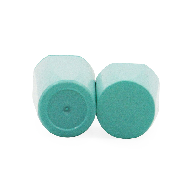 Plastic cosmetic mascara container with silicone wand 15ml empty mascara tube packaging custom color